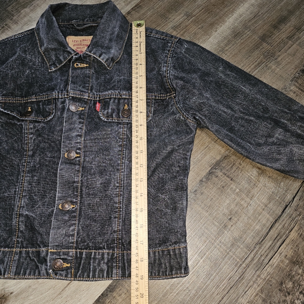 Vintage Levi's Women's Black Acid Washed Denim Jacket, Size M - Picture 8 of 12